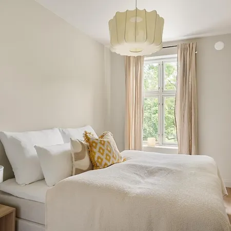 Apartment Dinbnb Gruenerlokka I 2-bedroom With Balcony *