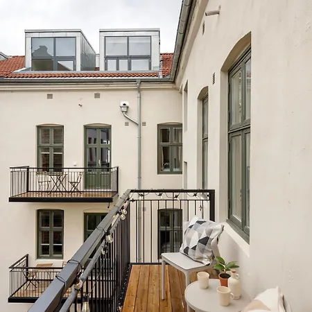 Apartment Dinbnb Gruenerlokka I 2-bedroom With Balcony *