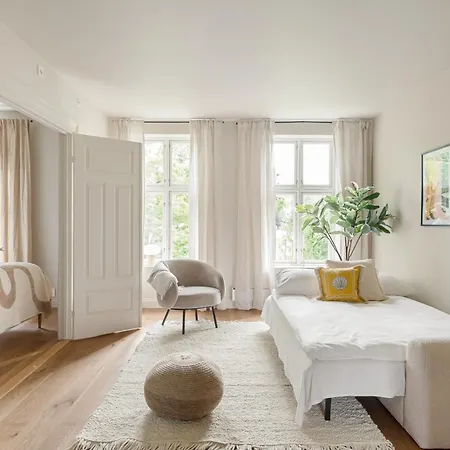 Dinbnb Gruenerlokka I 2-bedroom With Balcony * Oslo