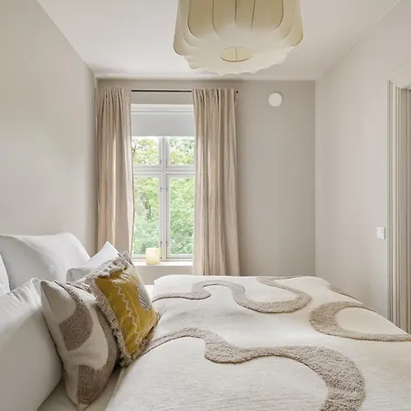 Dinbnb Gruenerlokka I 2-bedroom With Balcony Apartment *