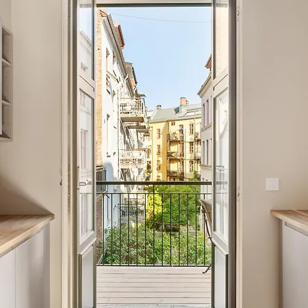 Dinbnb Gruenerlokka I 2-bedroom With Balcony Oslo